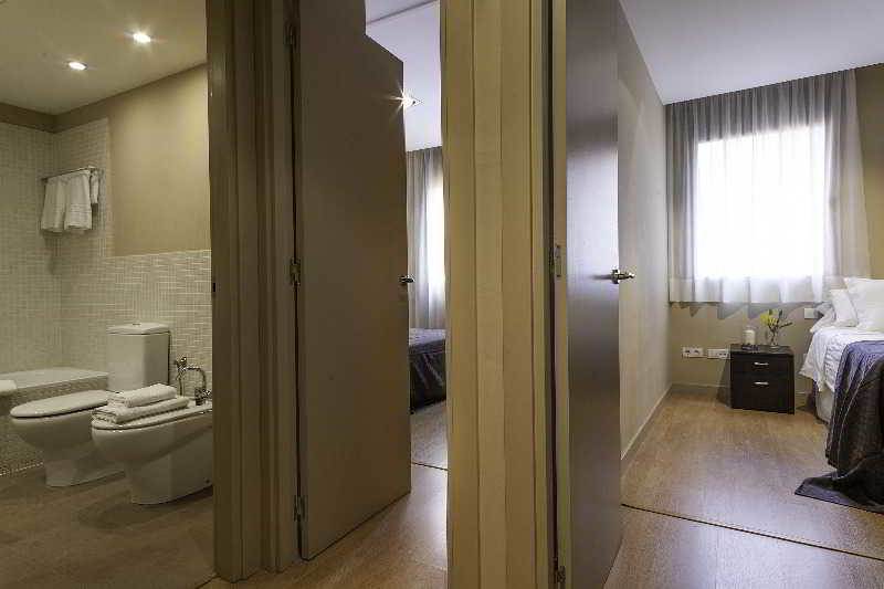 Short Stay Group Camp Nou Serviced Apartments Barcelona Exterior photo